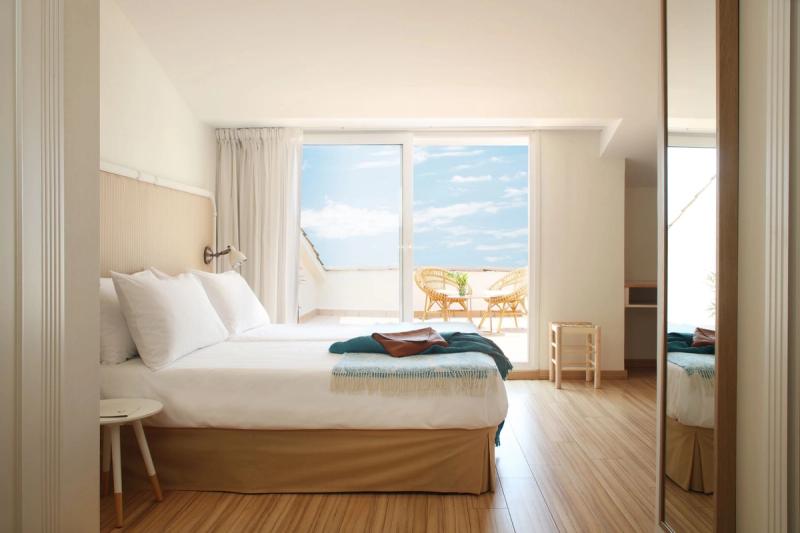Augusta Club & Spa - Image 2