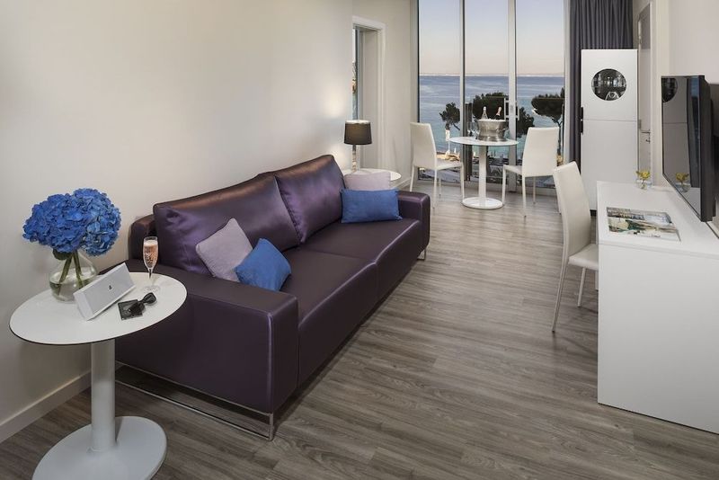 Melia South Beach - Image 9