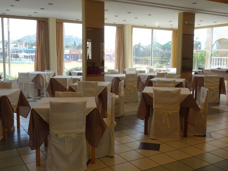Bayside Hotel Katsaras - Image 7