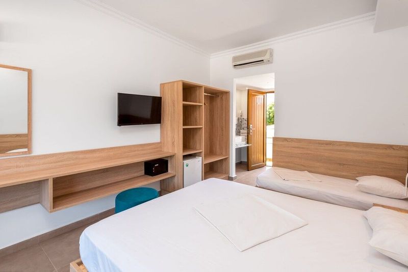 Delfinia Resort - Image 6