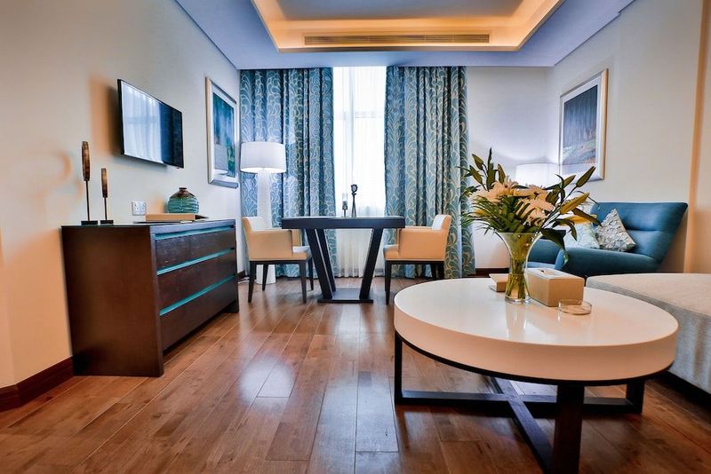 Signature Hotel Al Barsha - Image 10