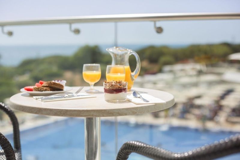 Hipotels Gran Conil & Spa - Image 6