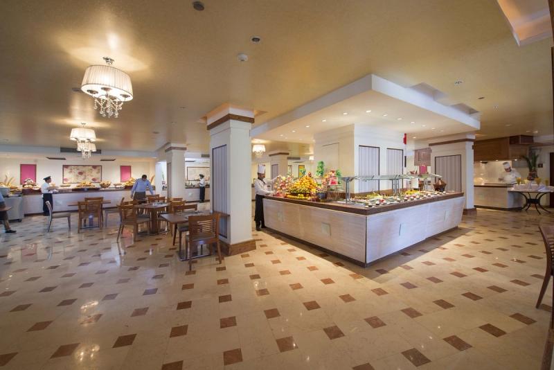 Amwaj Beach Club Abu Soma Resort - Image 10