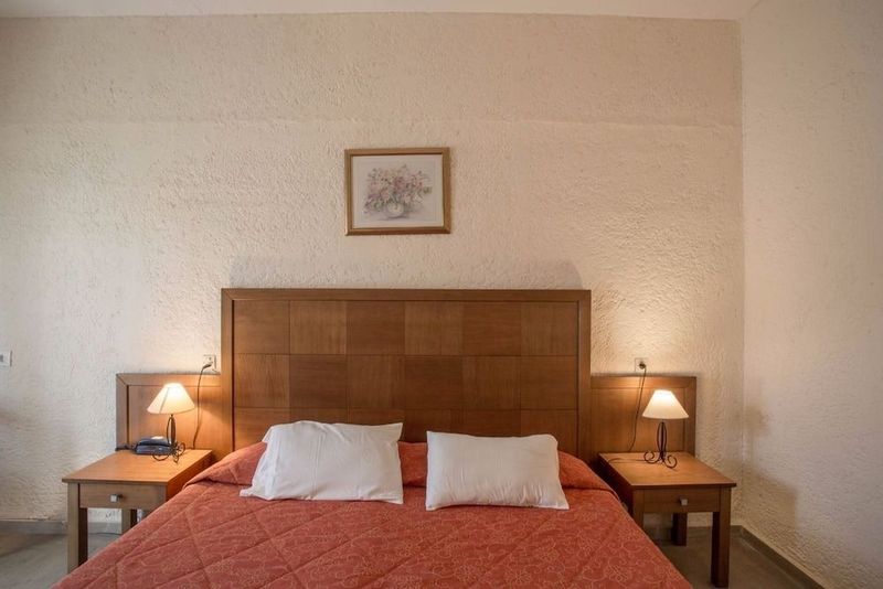 Popi Star Hotel - Image 4