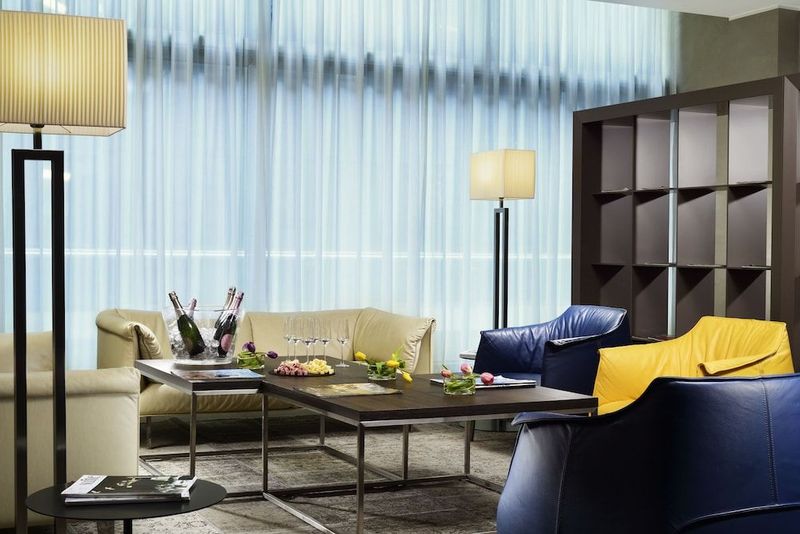 UNAHOTELS San Vitale Bologna - Image 3