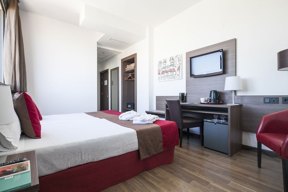 Hotel Best 4 Barcelon - Image 4
