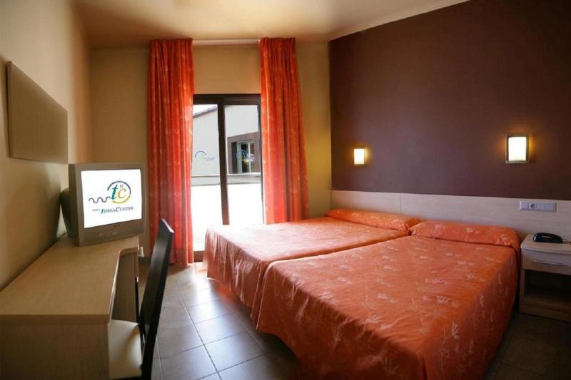 Tossa Beach Center - Image 3