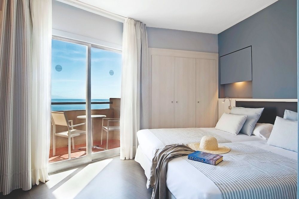 Hotel El Puerto by Pierre & Vacances - Image 3