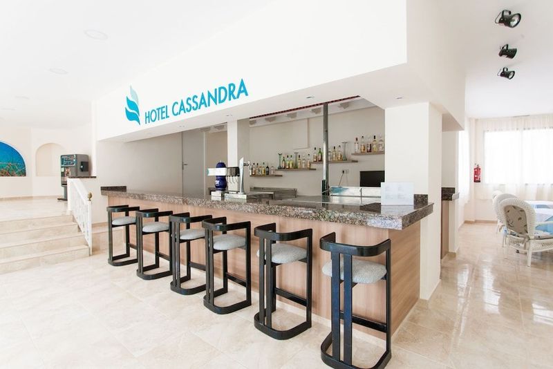 Hotel Cassandra - Image 9