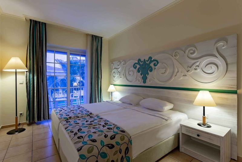 Asteria Family Resort Side - Image 2