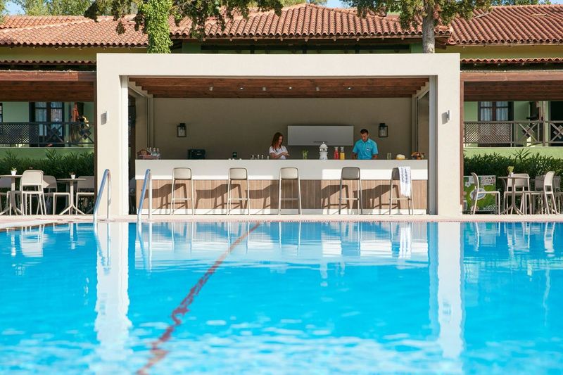 Simantro Resort - Image 5