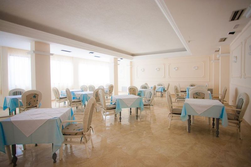 Hotel Cassandra - Image 8