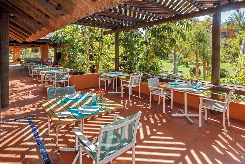 Royal Hideaway Sancti Petri - Image 5