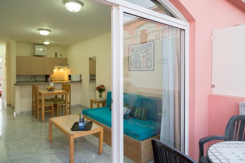 Apartamentos Marola Park - Image 4