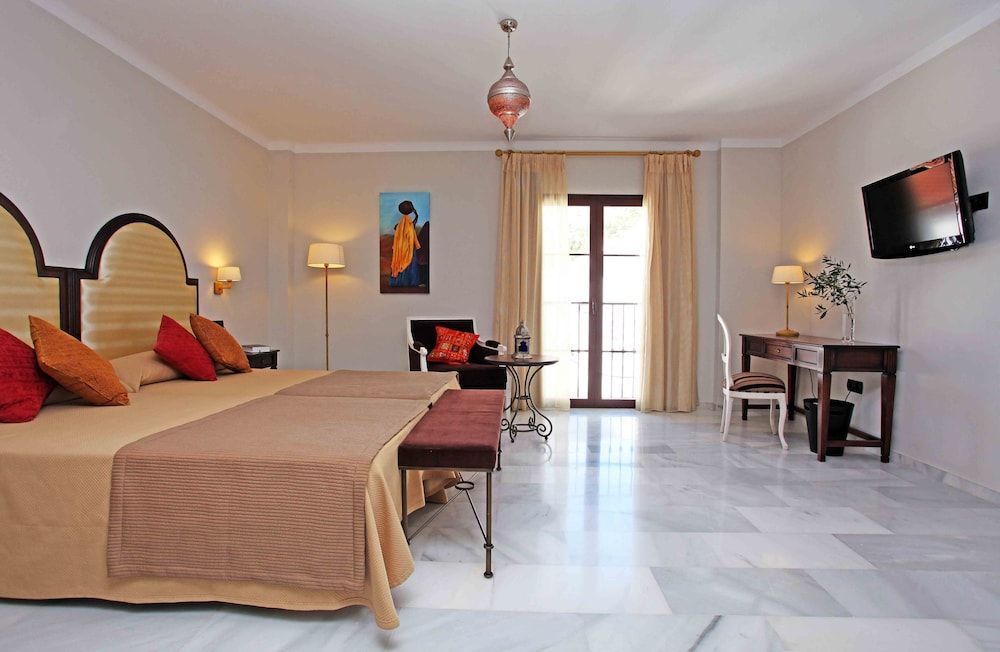 Hotel La Fonda - Image 2