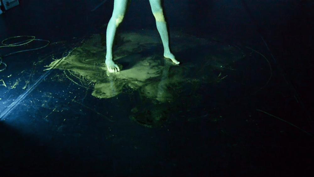 Missing alternative text