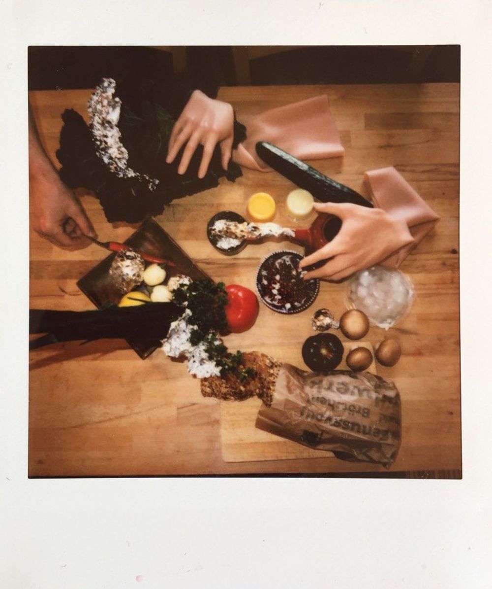 Missing alternative text