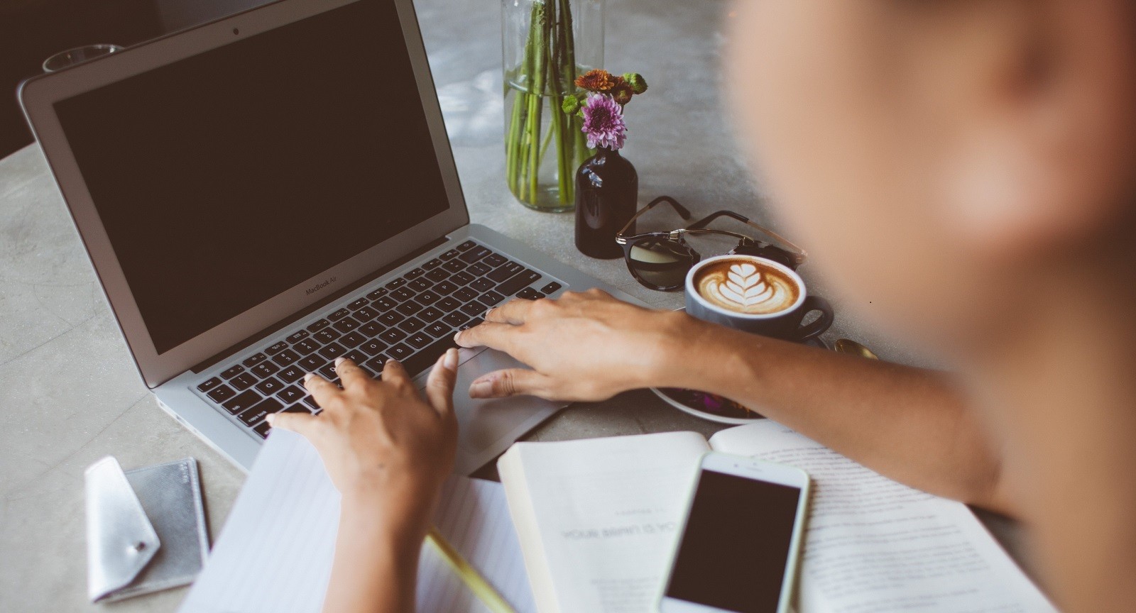 Do Women Invest Differently?