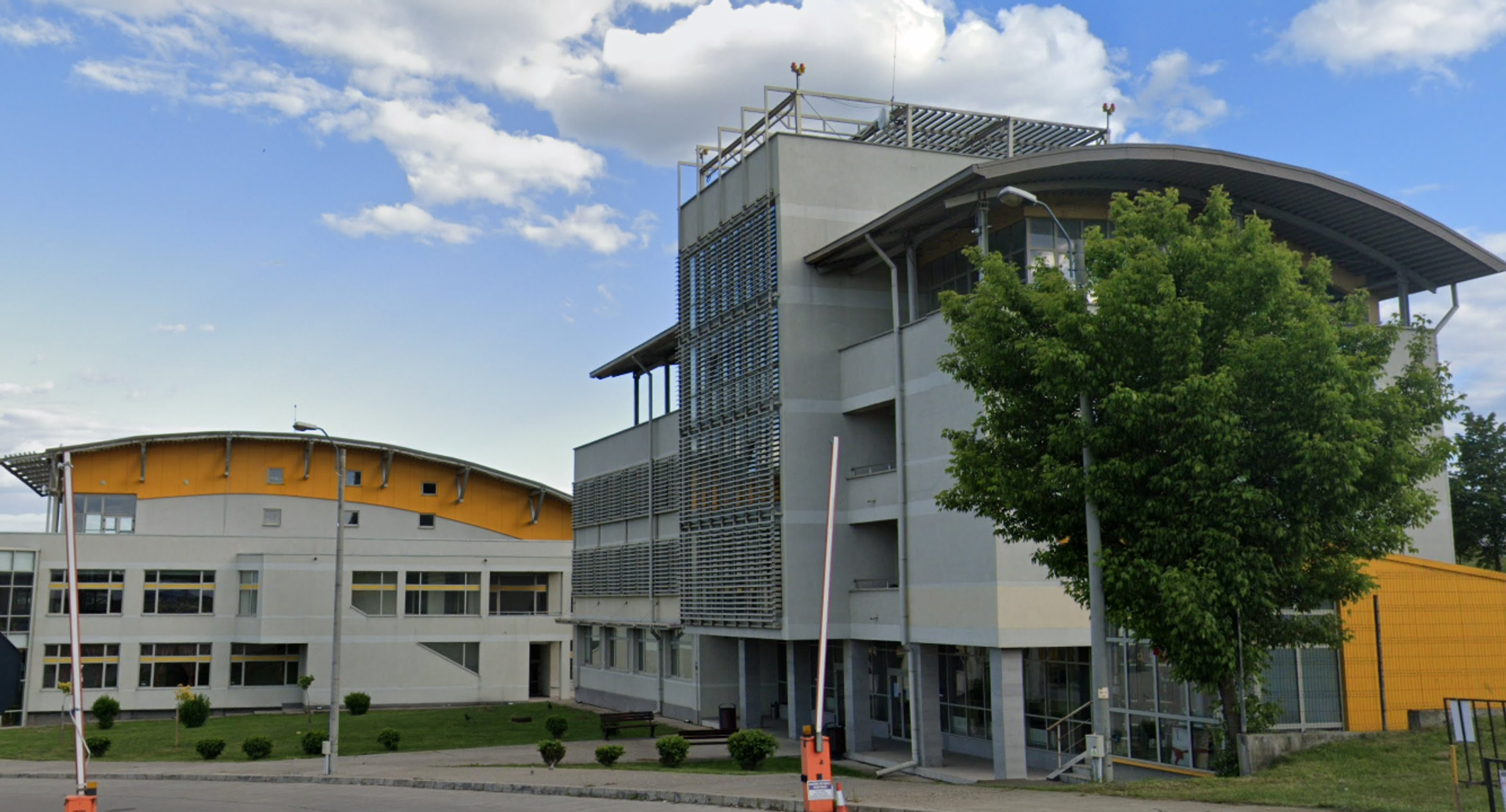 Centrul de Afaceri si Expozitii