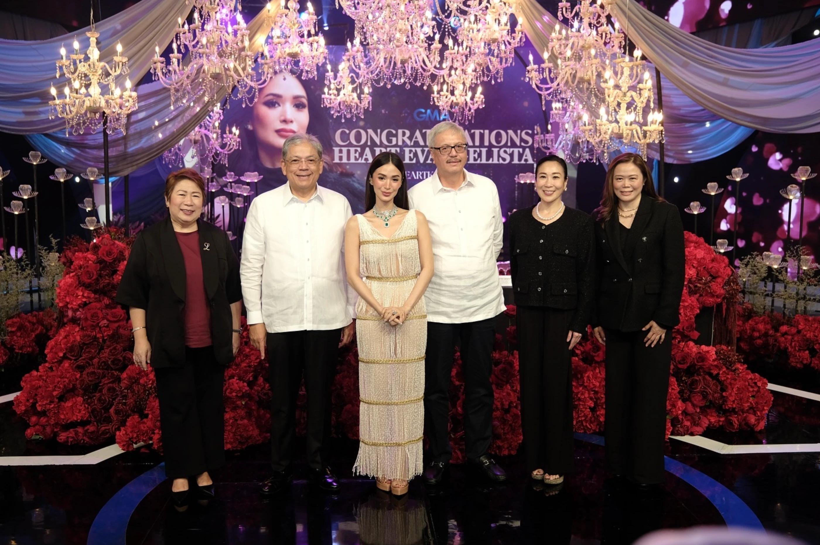 Heart Evangelista Contract Signing