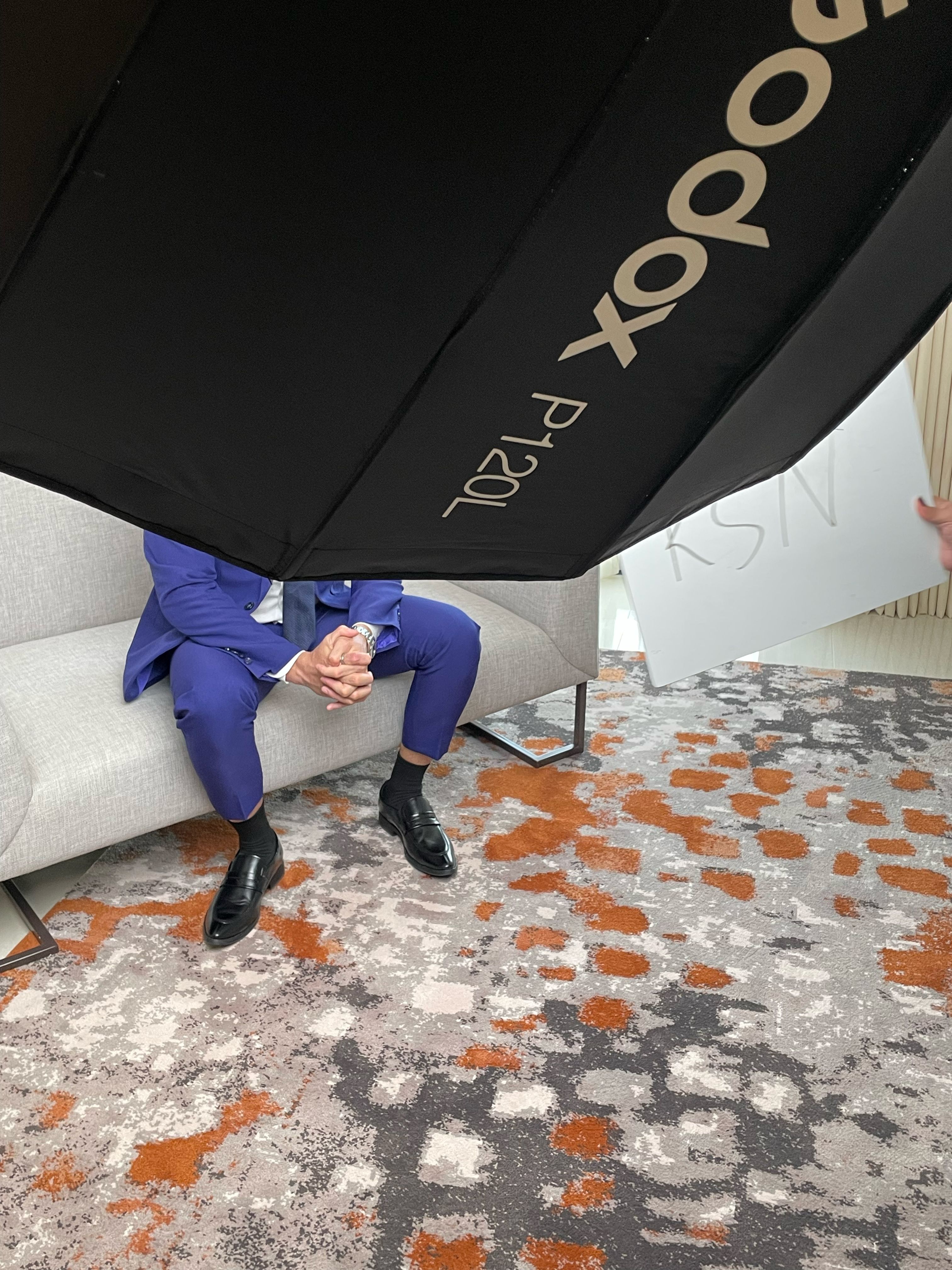 Jak Roberto Kapuso Profiles Shoot BTS Image 2