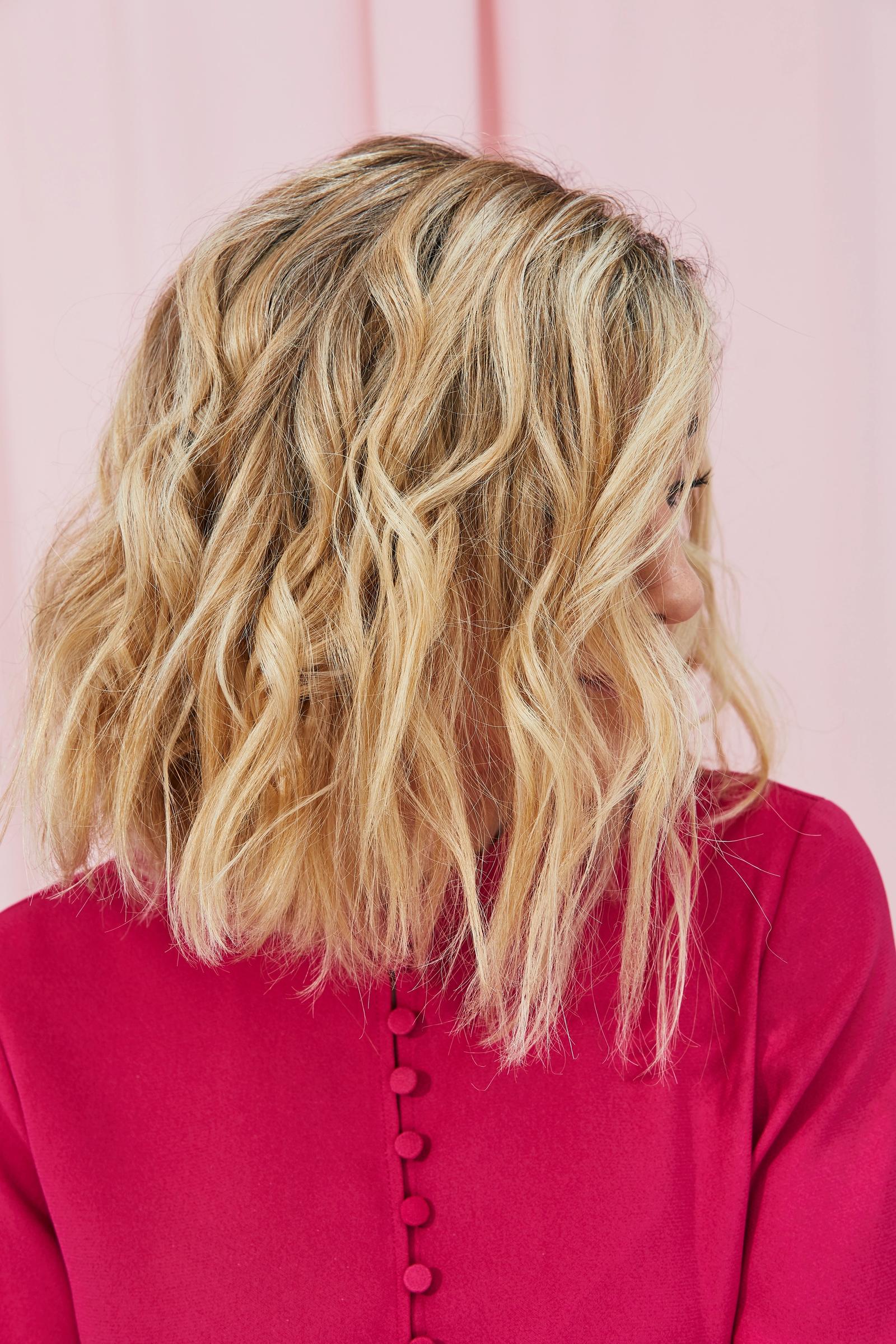 Your Ultimate Guide To Controlling Frizzy Hair For Good