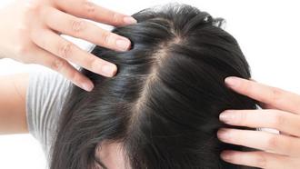 how to treat a dry oily scalp