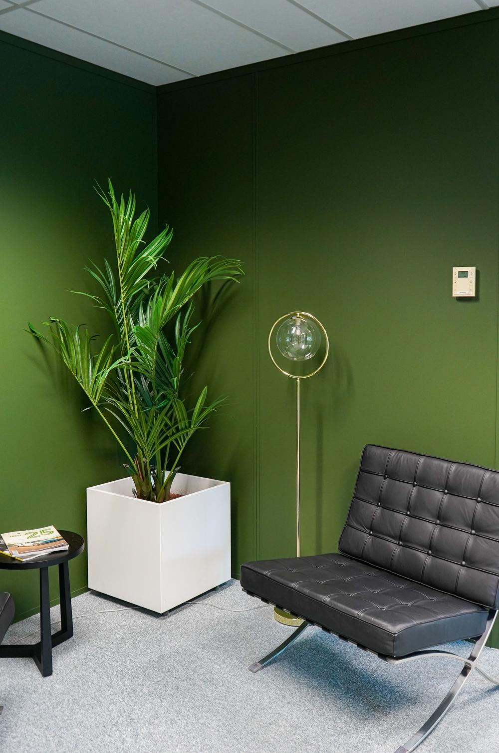 Y-Sales circular office interior in Watermael-Boitsfort, Brussels, gallery image 1 of 15