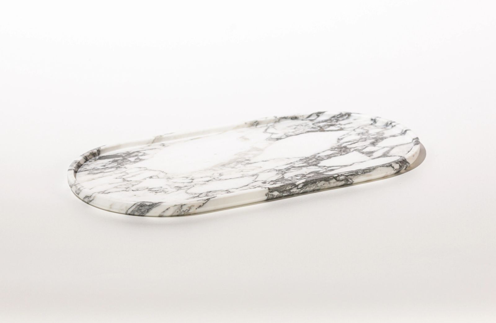 Round Tray, 5