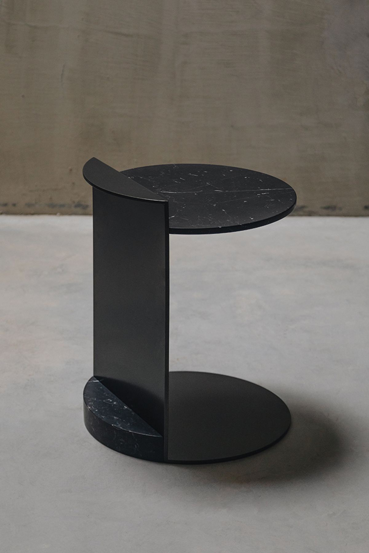Linea, 7