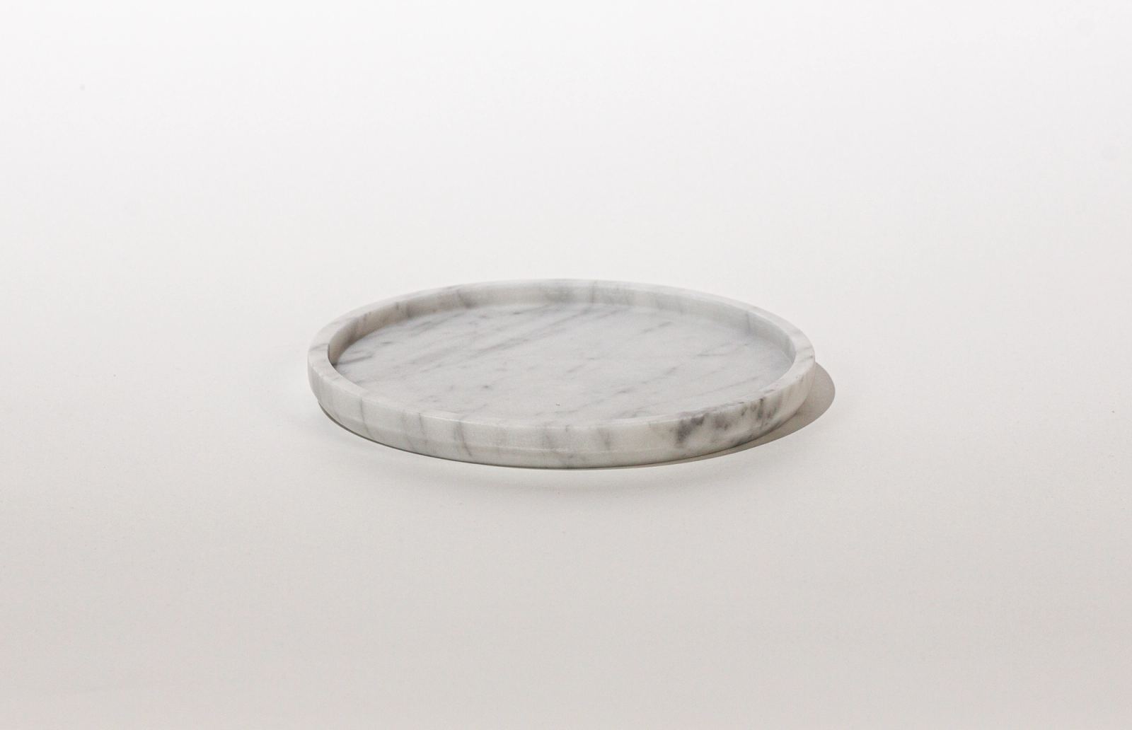 Round Plate, 4