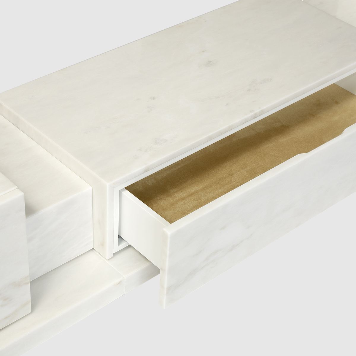 Podium, 4