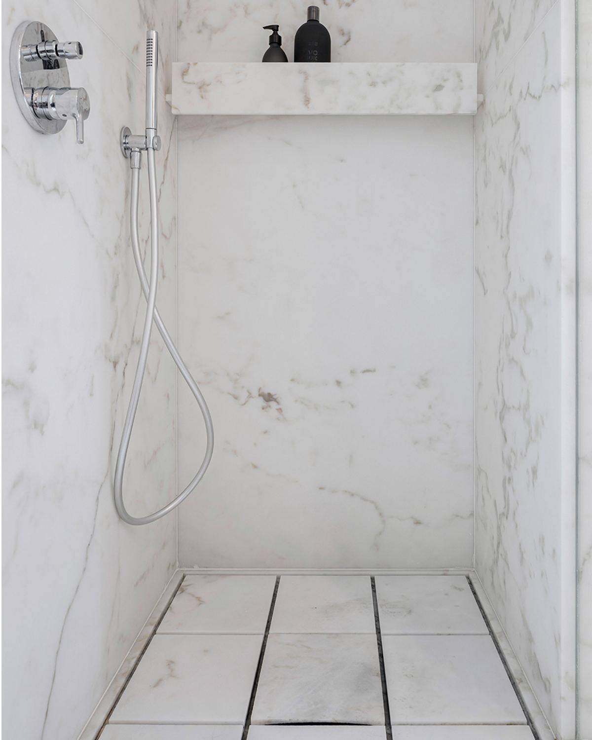 Tiled, 1