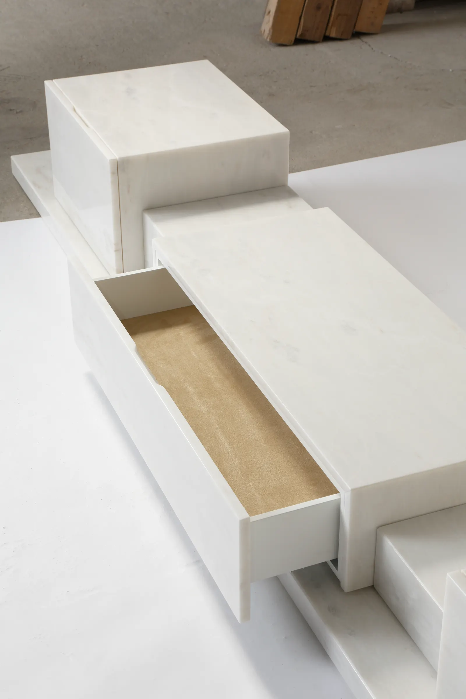 Podium, 8