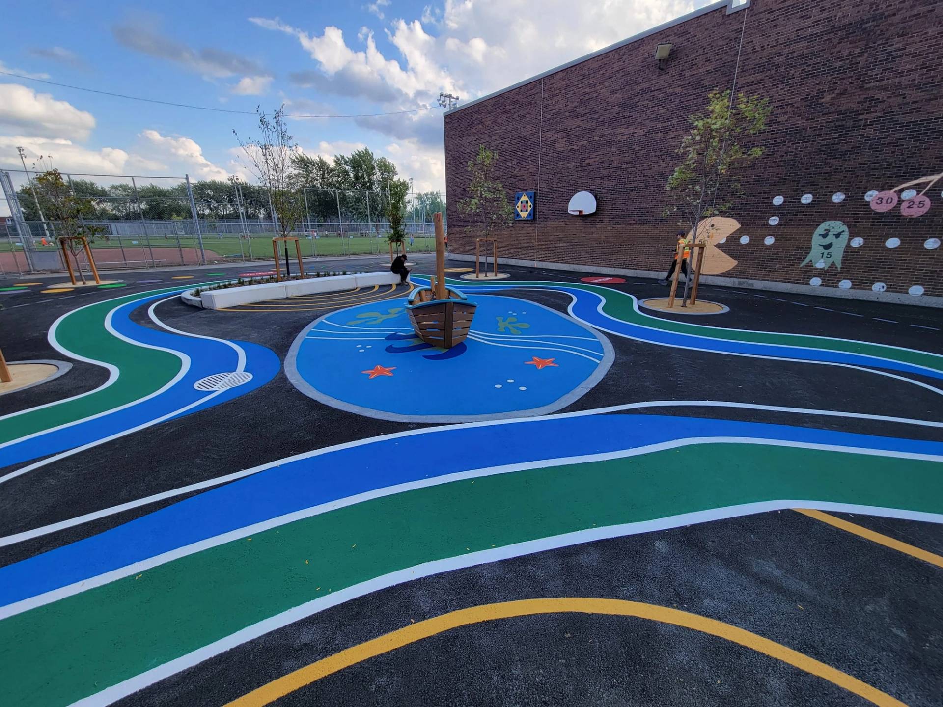 HUB Surface Systems playground surface graphics: play surfaces and schoolyard games at a park play zone