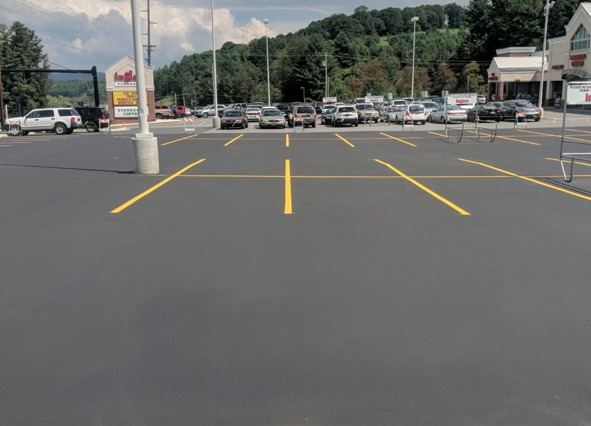 DuraShield pavement maintenance coating, photo 5 of 7