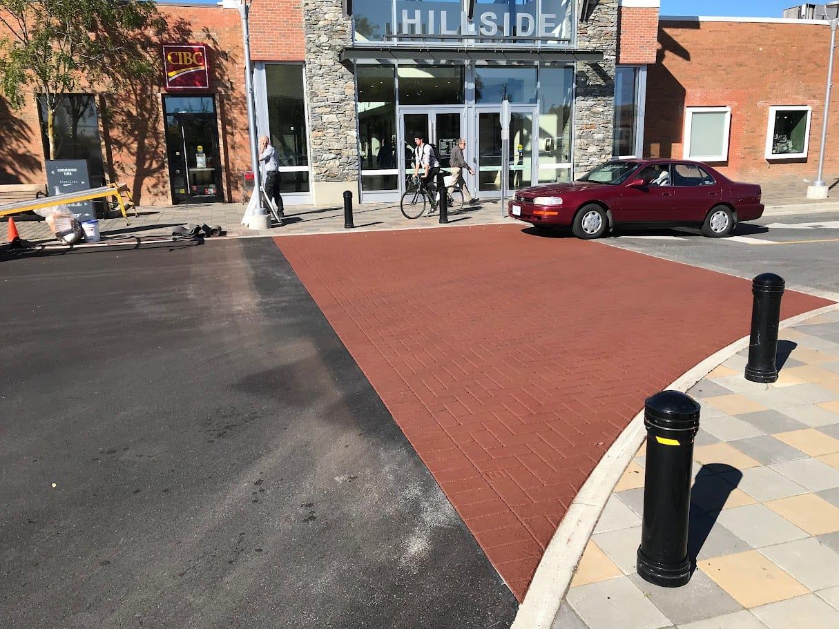 Commercial site paving, photo 6 of 111