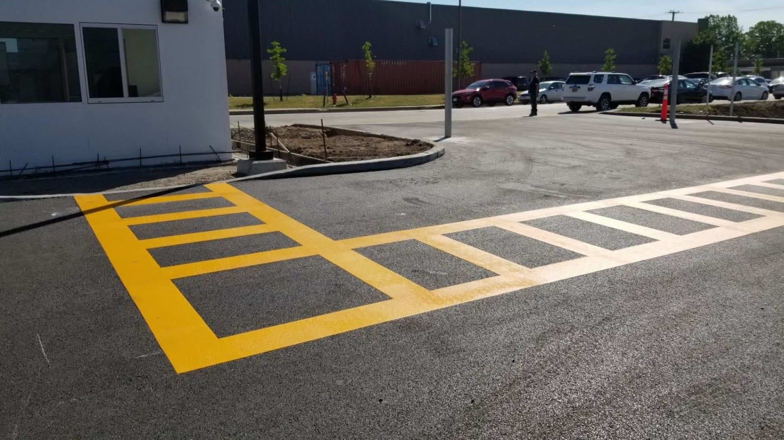 Parking lot surface, photo 6 of 53