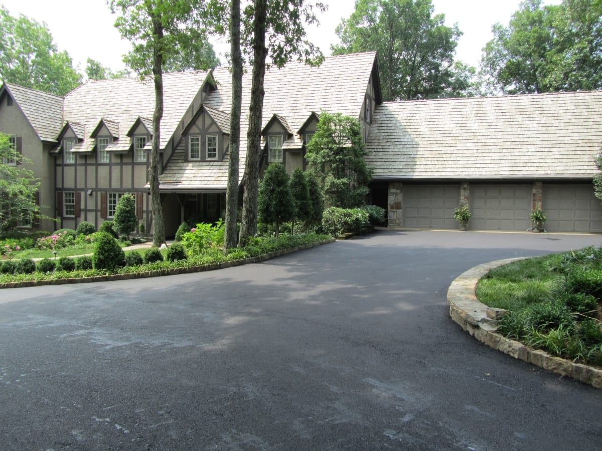 DuraShield pavement maintenance coating, photo 2 of 7