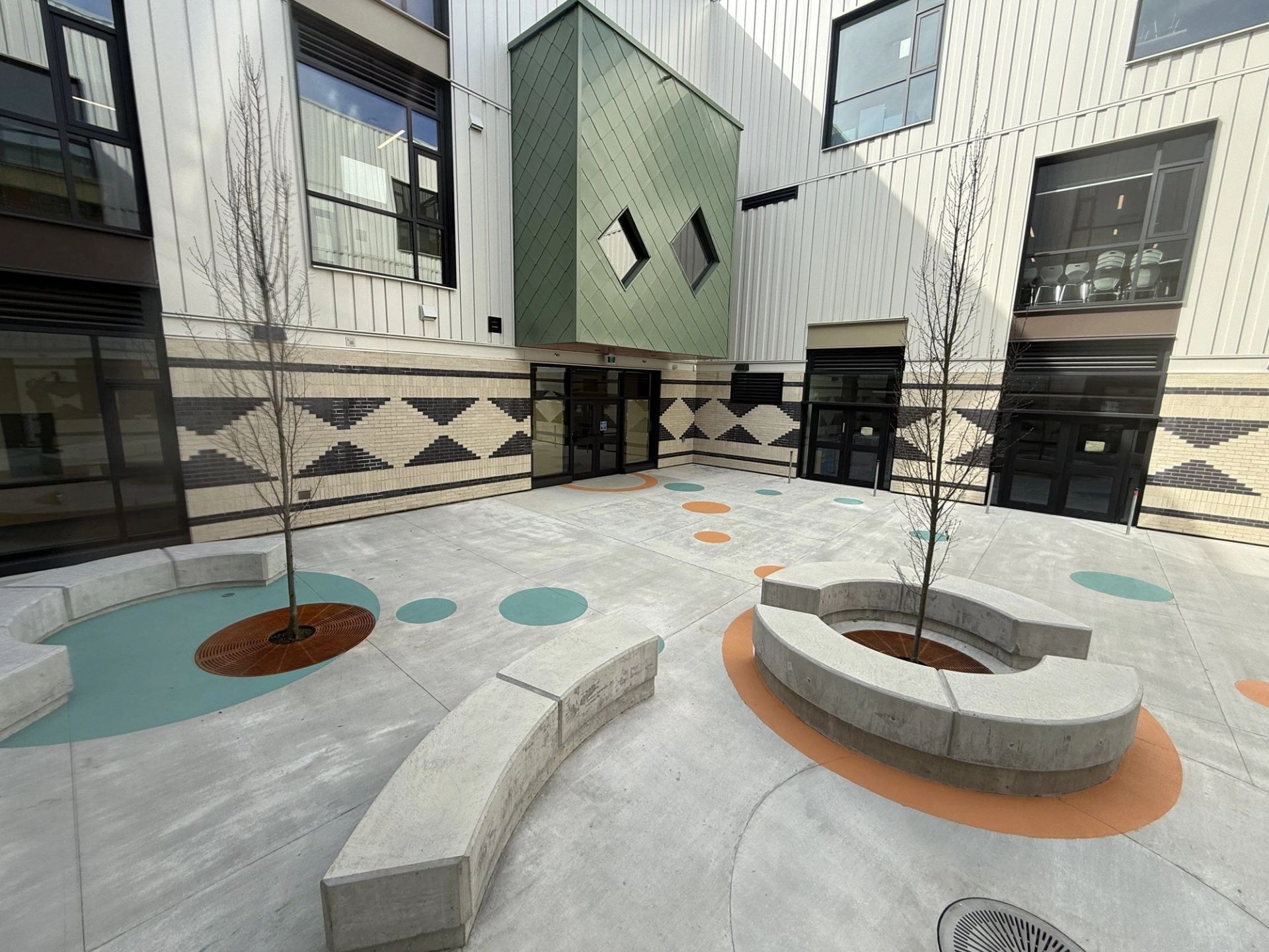 Decorative plaza paving, photo 3 of 63