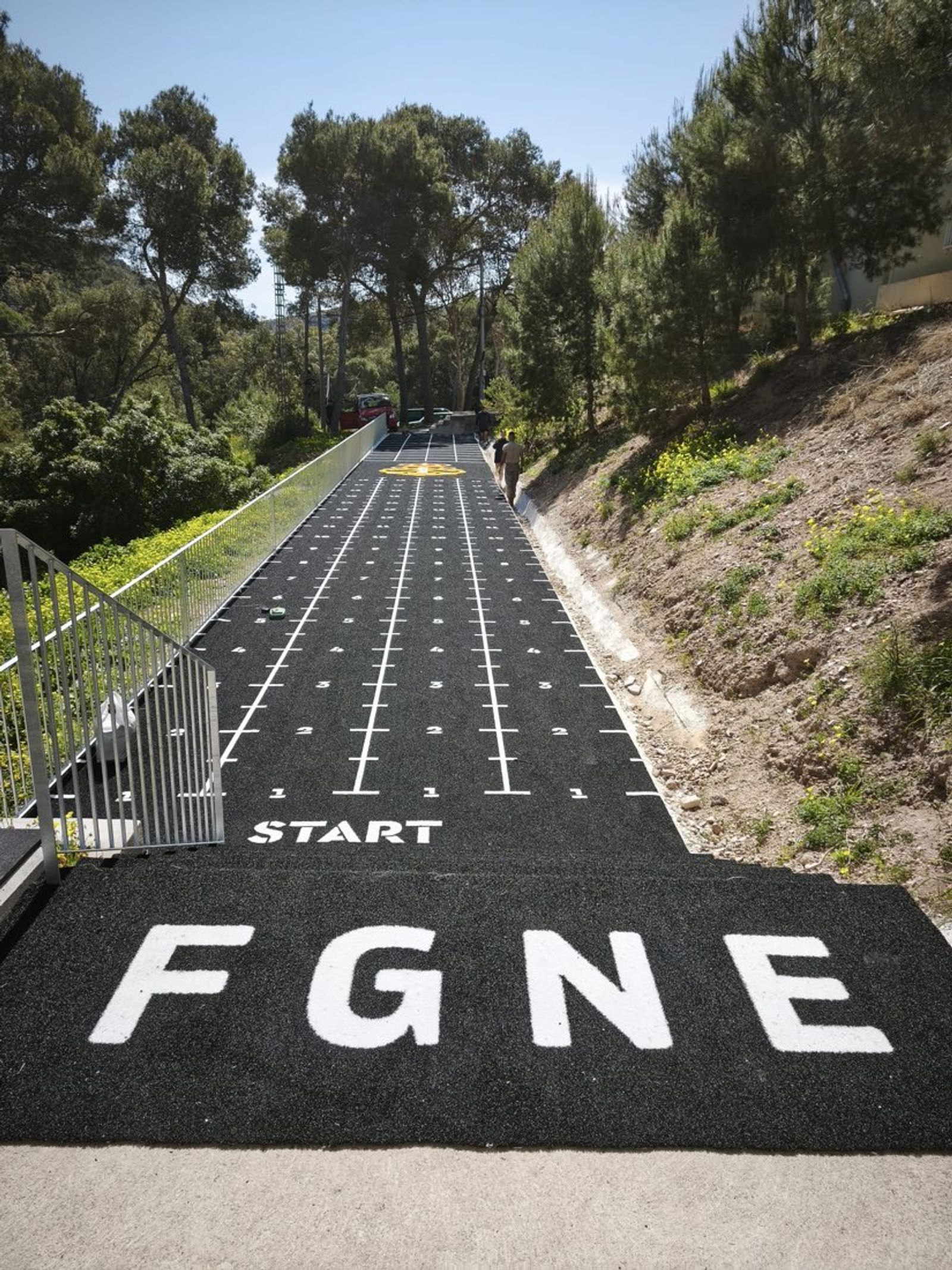 Start line and FGNE lettering