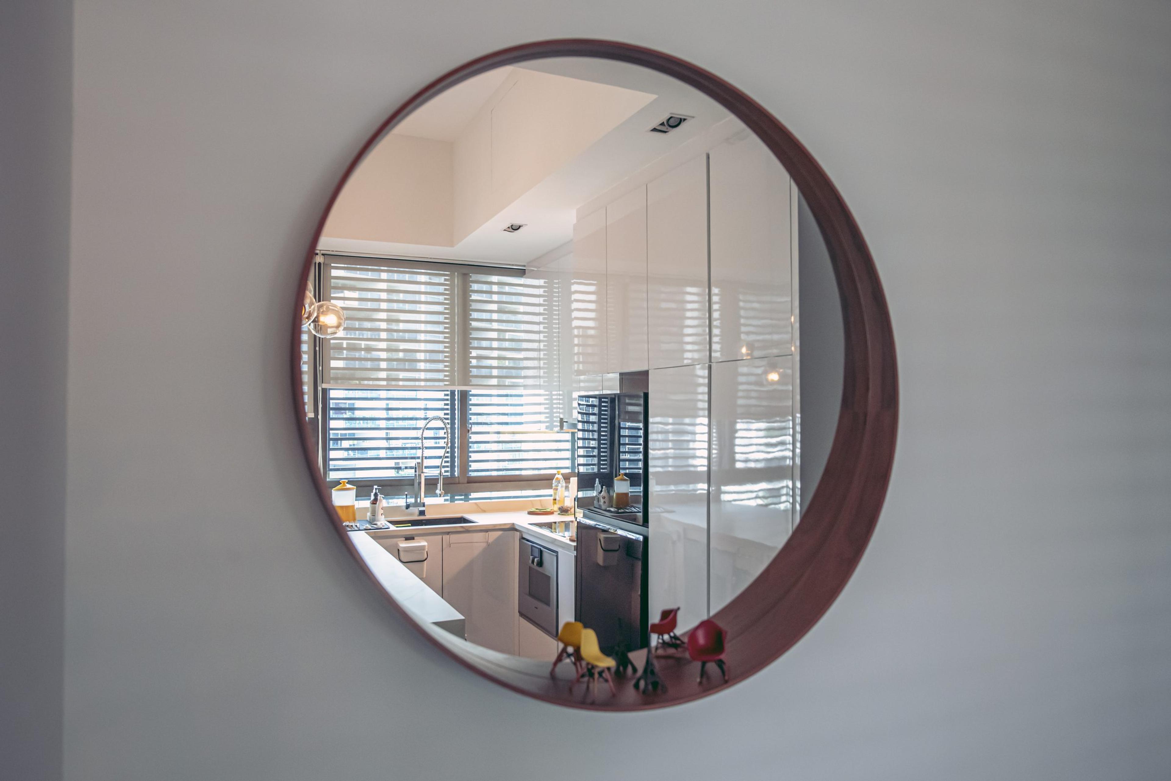 Mirror detail — The Cape