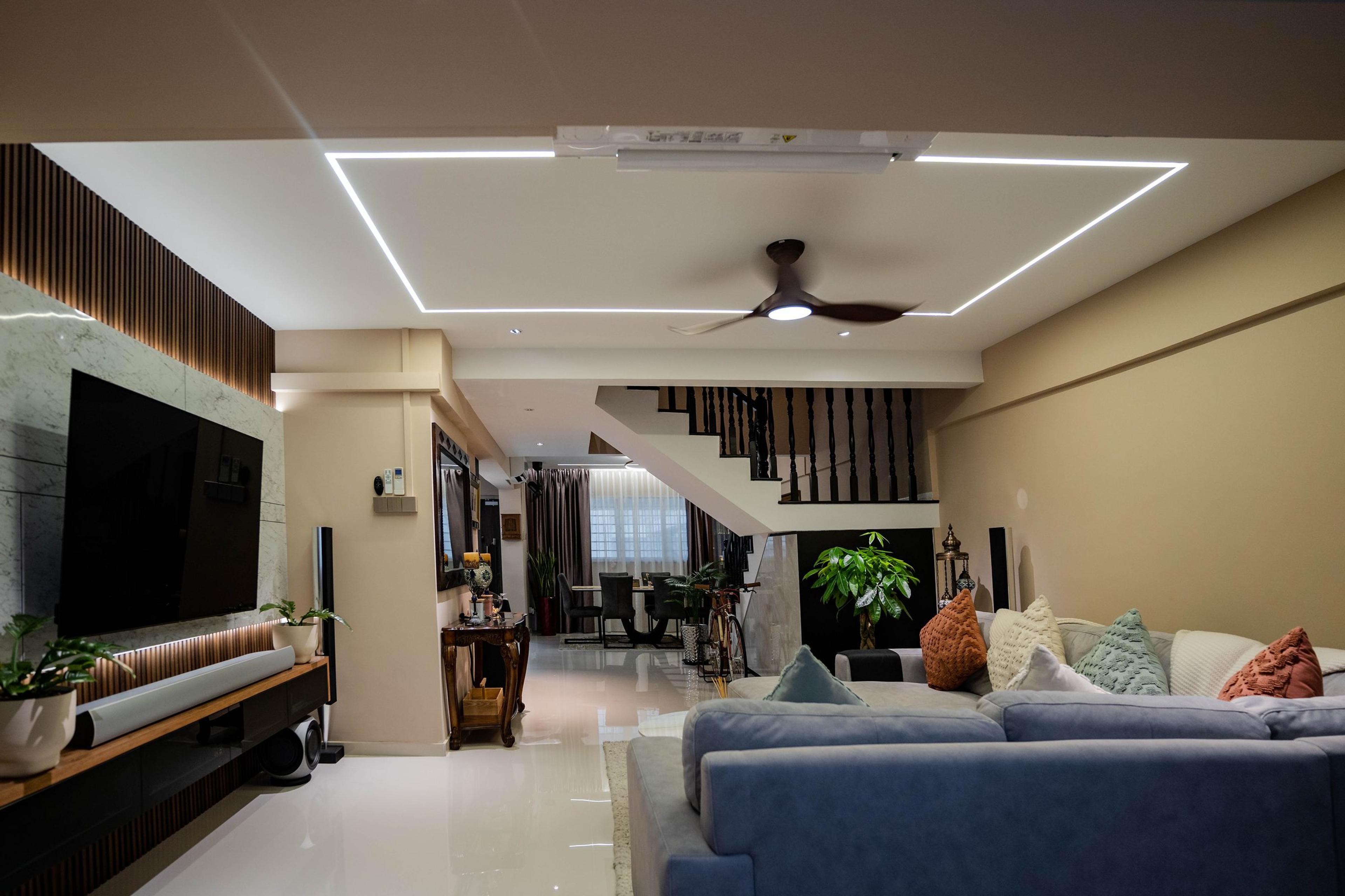 Living room — 431 Tampines