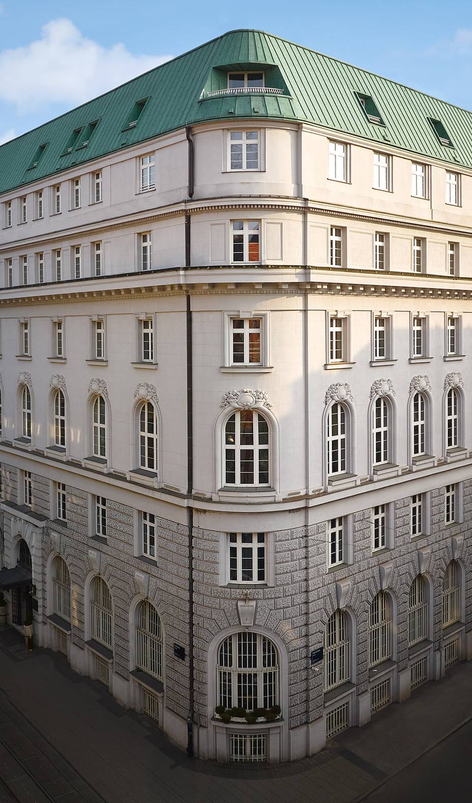 Hotel Capital