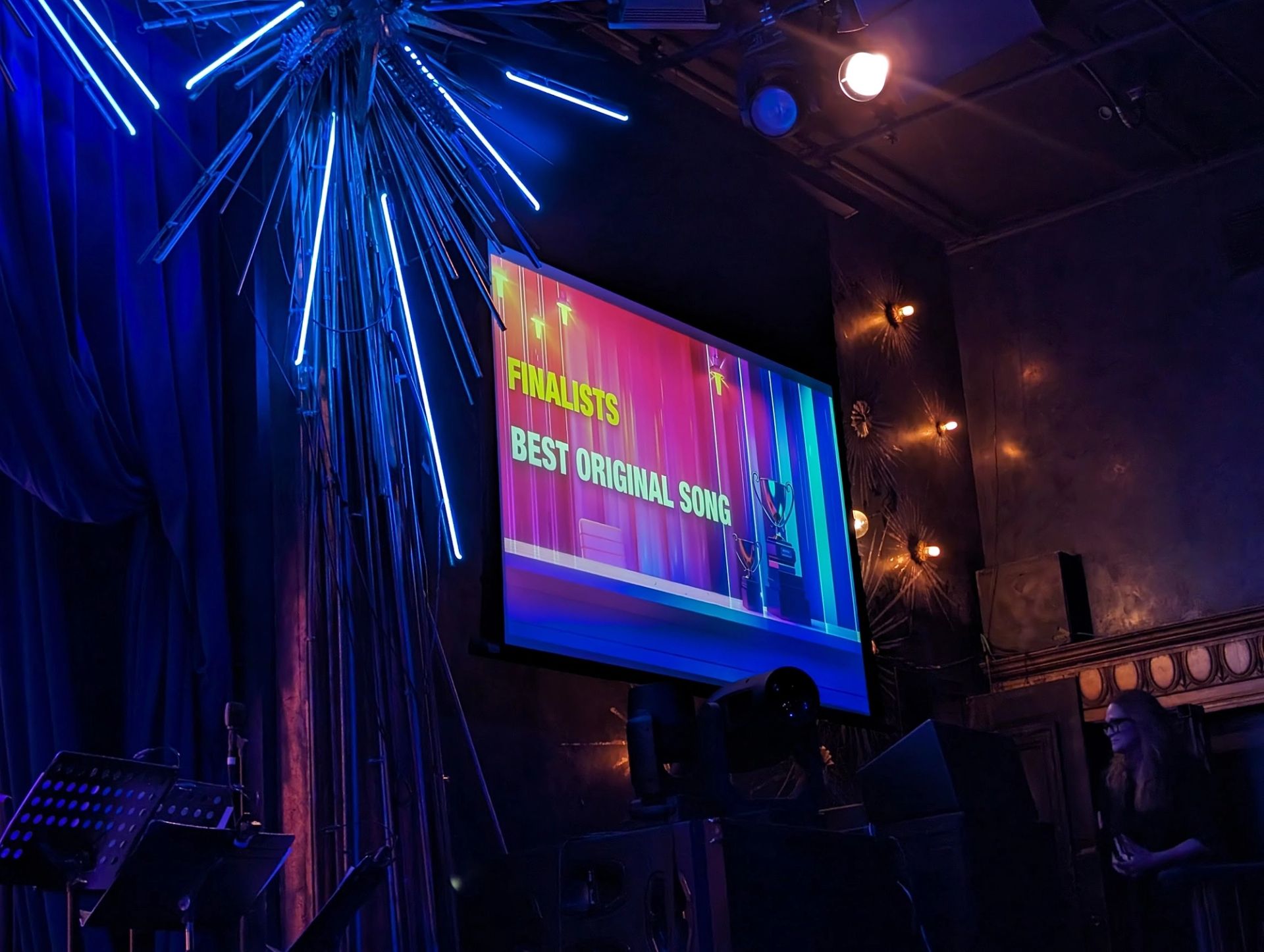 PXL_20240516_013617959