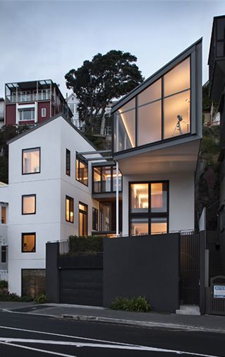 120 Oriental Parade House | Wellington