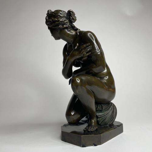 Crouching Venus (Lely Venus), view 3