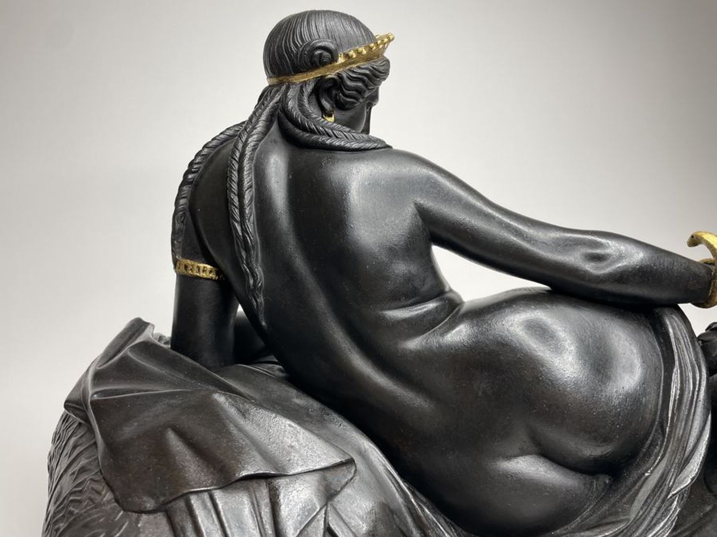 Cléopâtre Couchée