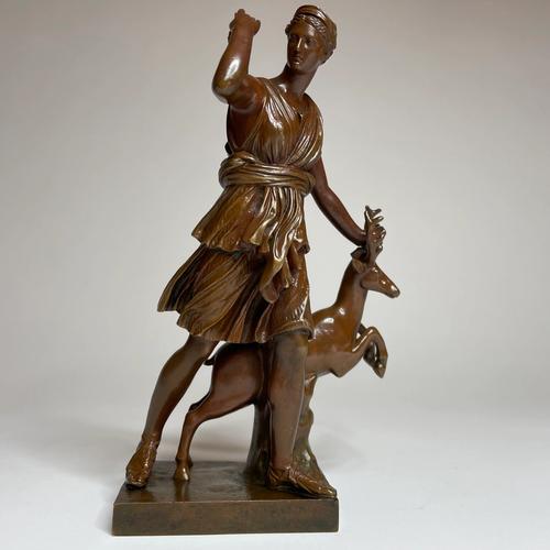 Diana of Versailles, view 2