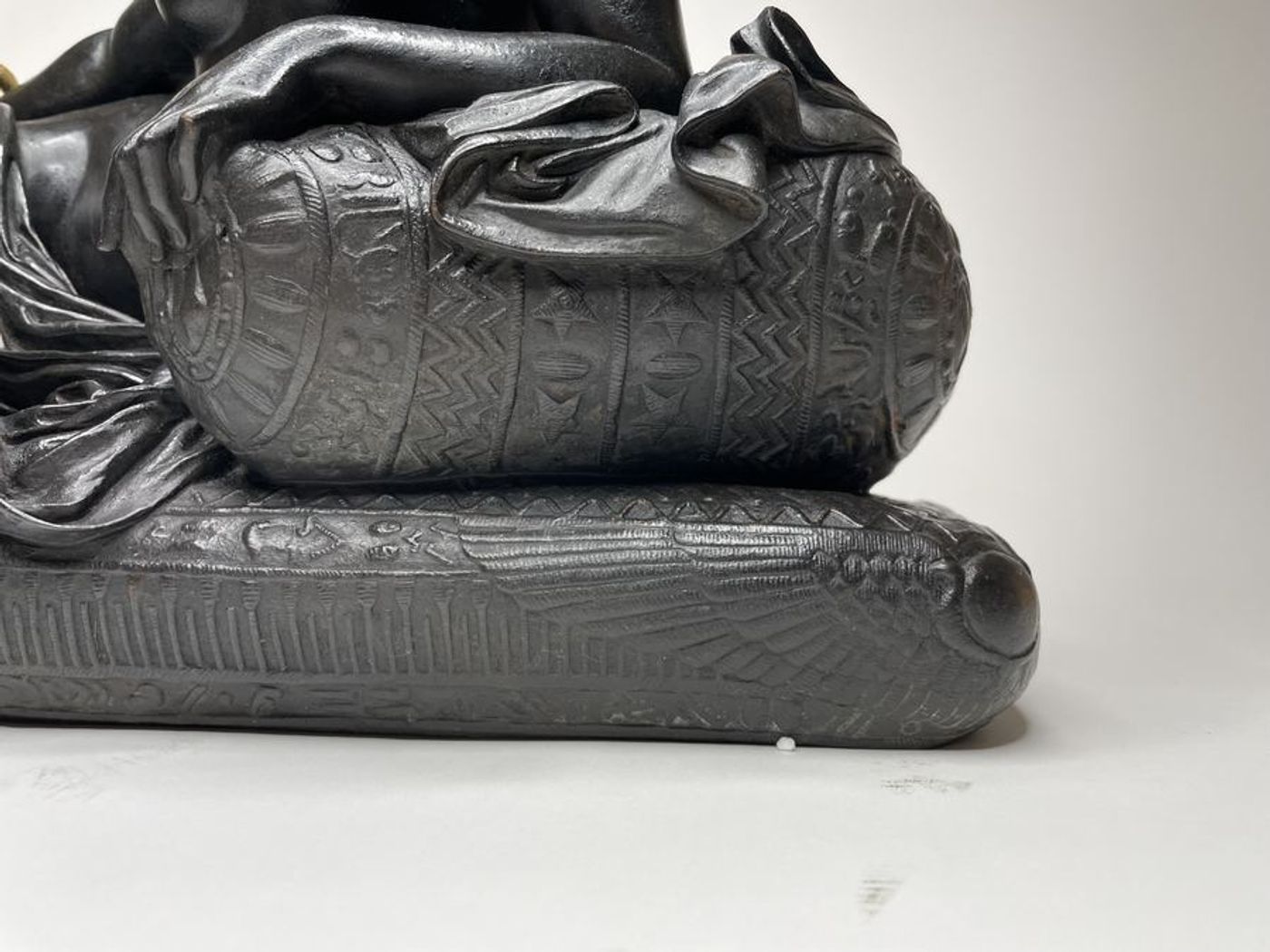 Cléopâtre Couchée